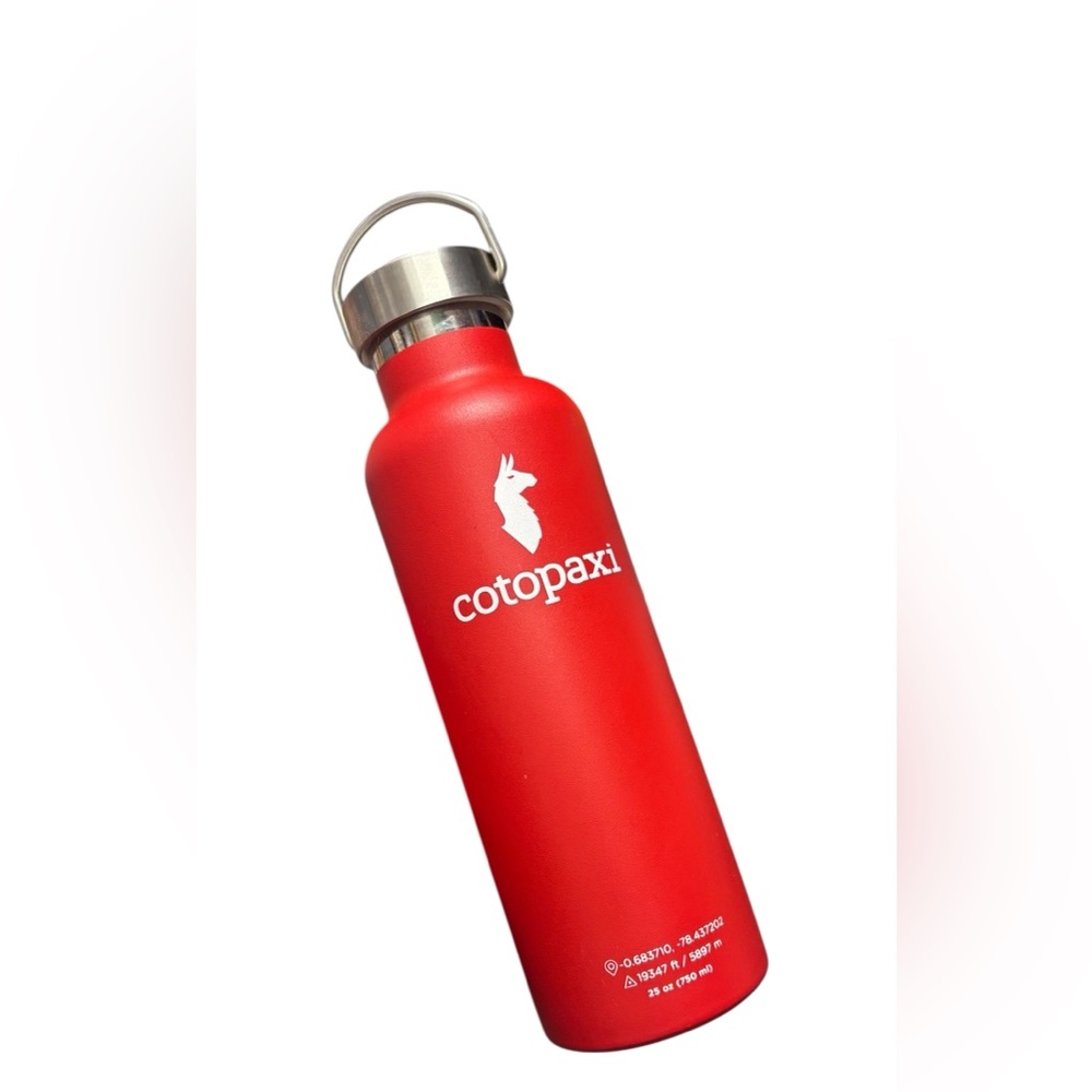 Cotopaxi 25 oz Red Water Bottle Insulated Stainless Steel Handle Men’s Journal‎